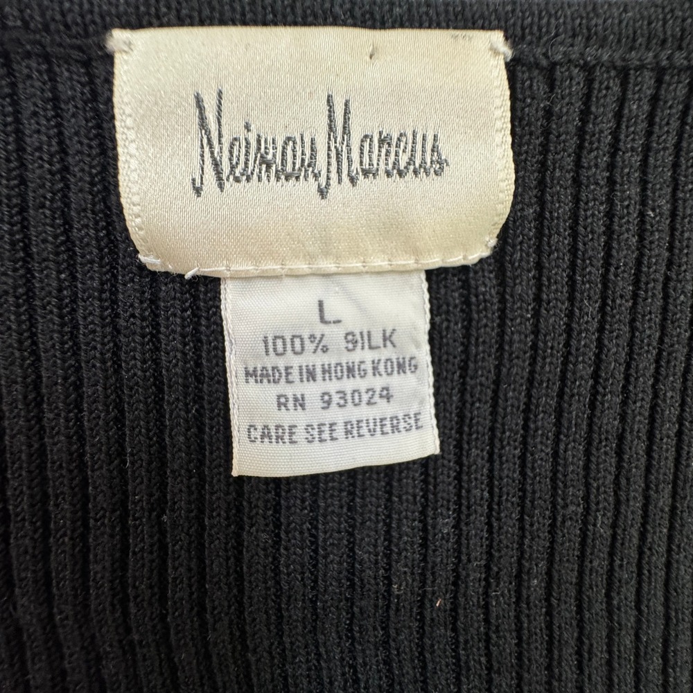 Neiman Marcus 100% Silk Sweater L Black Ribbed V-Neck Long Sleeve Classic Luxury